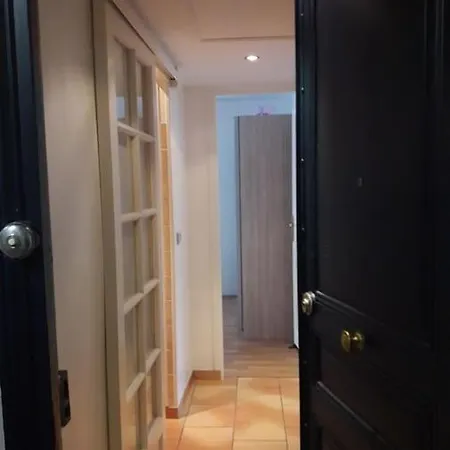 Joli Deux Pieces Au 14eme Arrondissement A Париж