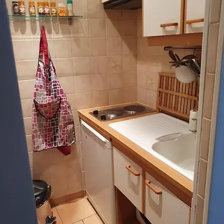Joli Deux Pieces Au 14eme Arrondissement A *